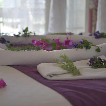 Kemerlihan Deluxe 2* Alacati