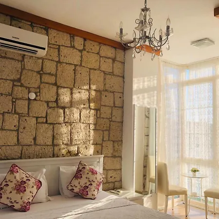 Otel Kemerlihan Deluxe 2*