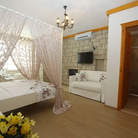 Kemerlihan Deluxe Hotel