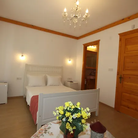 Kemerlihan Deluxe Hotel