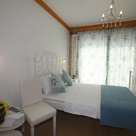 Kemerlihan Deluxe Hotel