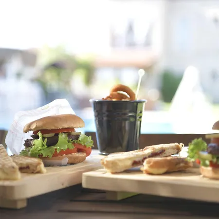 Kemerlihan Deluxe 2*