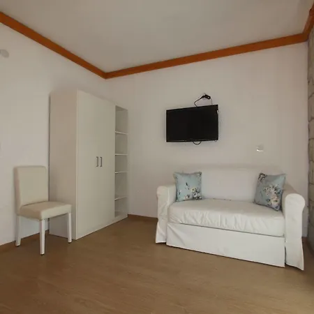 Otel Kemerlihan Deluxe 2*