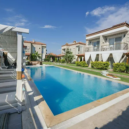 Kemerlihan Deluxe Alaçatı