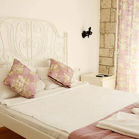 Kemerlihan Deluxe 2* Alaçatı