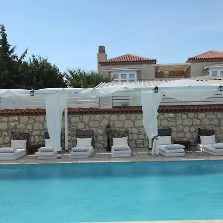 Kemerlihan Deluxe 2*