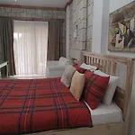 Hotel Kemerlihan Deluxe 2*