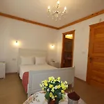 Kemerlihan Deluxe Hotel