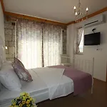Kemerlihan Deluxe Hotel