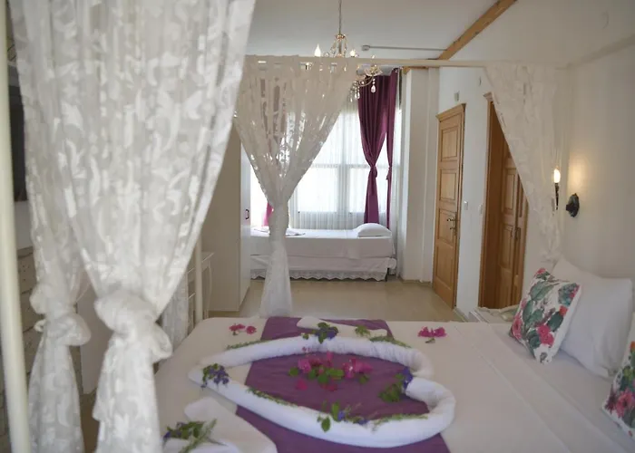 Hotel Kemerlihan Deluxe