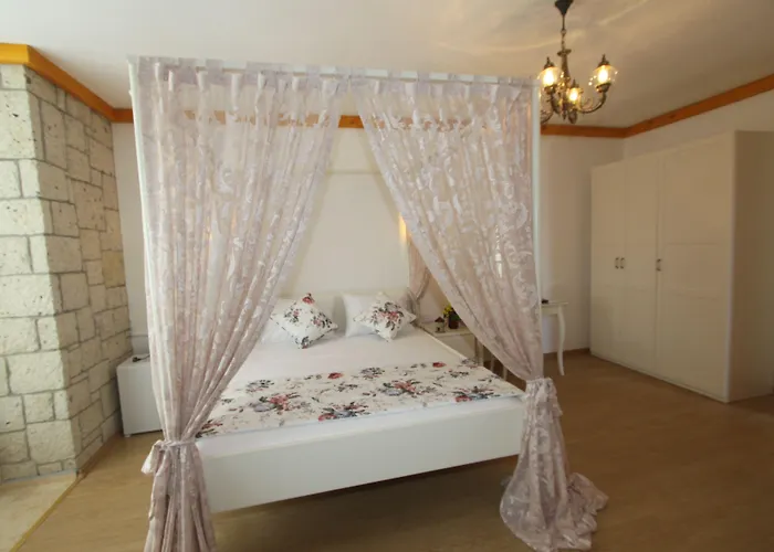 Kemerlihan Deluxe 2* Alaçatı