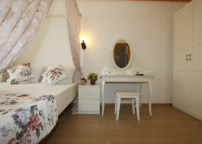 Kemerlihan Deluxe Hotel