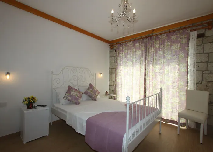 Kemerlihan Deluxe 2* Alaçatı