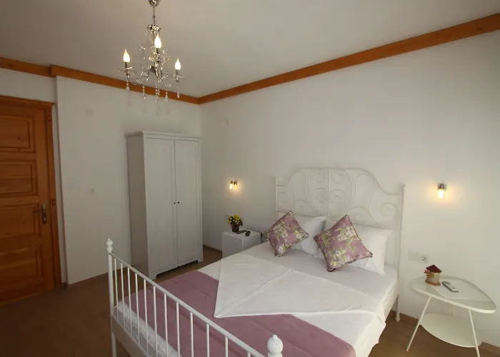 Kemerlihan Deluxe 2* Alaçatı