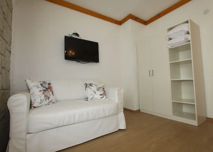 Kemerlihan Deluxe 2*